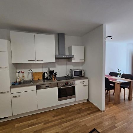 Stylish Apartment In Innsbruck + 1 Parking Spot Eksteriør bilde
