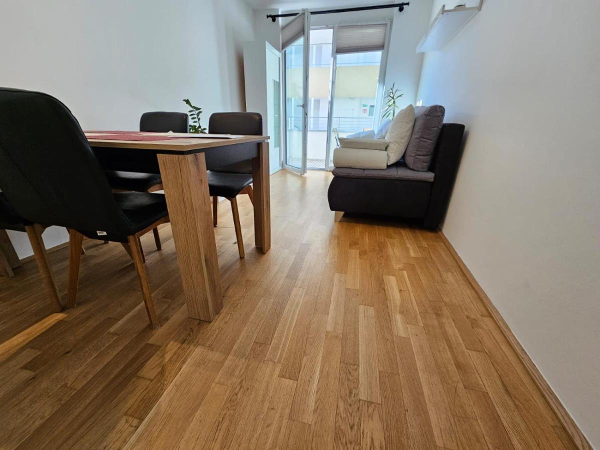 Stylish Apartment In Innsbruck + 1 Parking Spot Eksteriør bilde