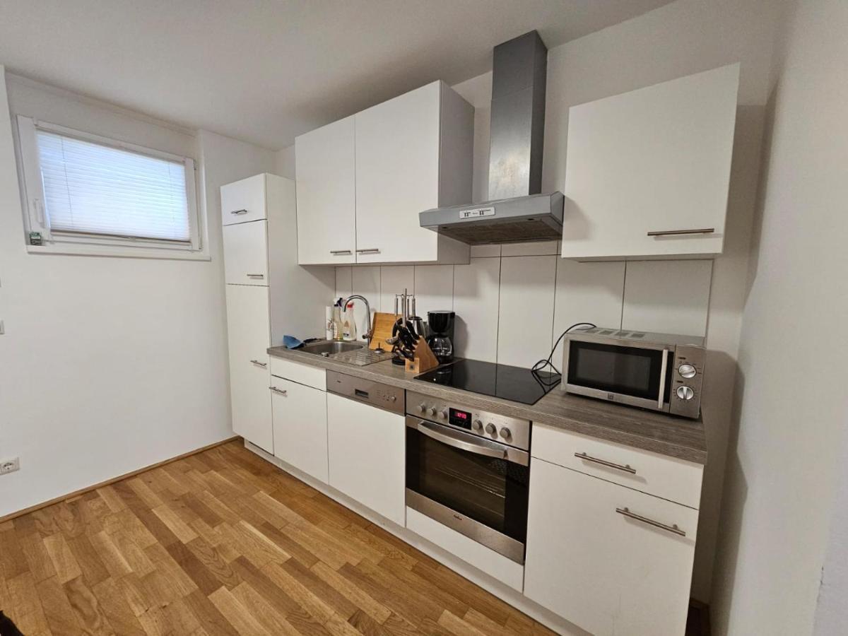 Stylish Apartment In Innsbruck + 1 Parking Spot Eksteriør bilde